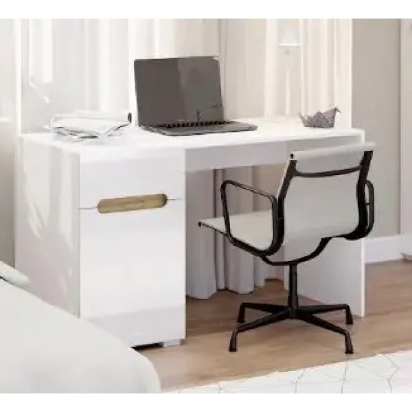 Б'янко Стіл Б'янко Стіл